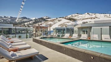 Alberca al aire libre