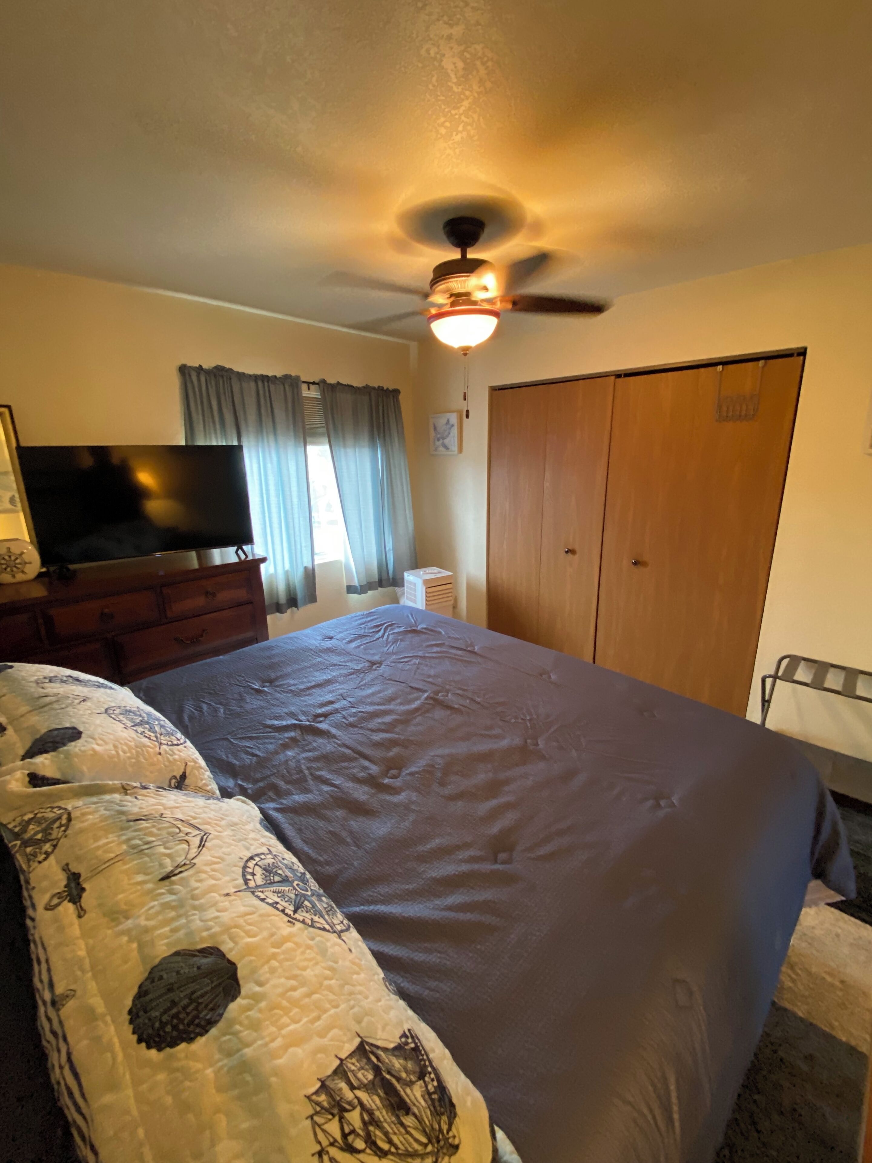 1 dormitori, wifi i roba de llit 