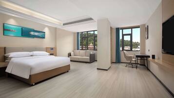 Executive Room, 1 King Bed, Non Smoking