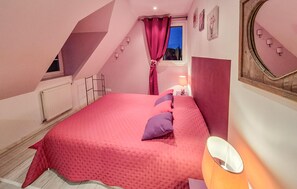3 Schlafzimmer, Reisekinderbett, kostenloses WLAN