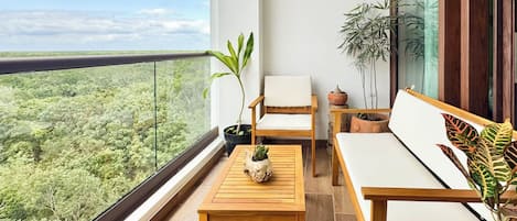 Luxury Condo, Valley View | Terrace/patio