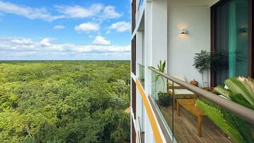Luxury Condo, Valley View | Terrace/patio