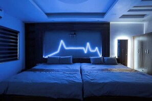 1 habitación, tabla de planchar con plancha, wifi y ropa de cama 