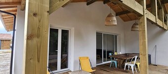 6-bed house near the ocean, 3 stars!