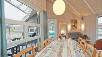 House | Dining