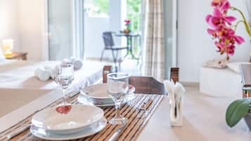 1 Schlafzimmer, Bügeleisen/Bügelbrett, kostenloses WLAN, Bettwäsche