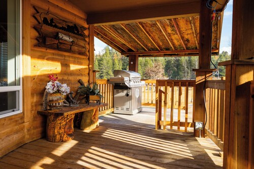 Ranch house on 9 private acres that borders State forest