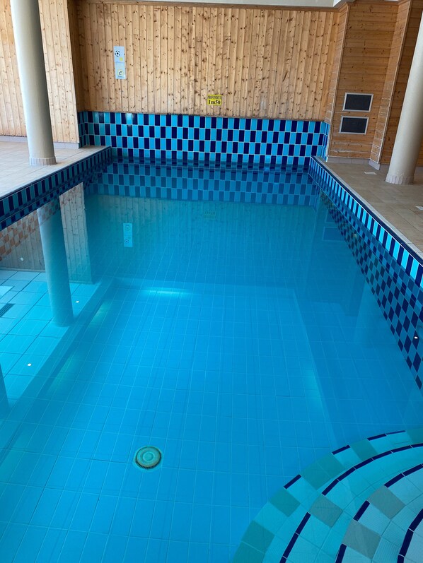 Piscine couverte, piscine chauffée