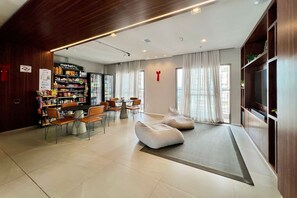 Basic Studio | Interior