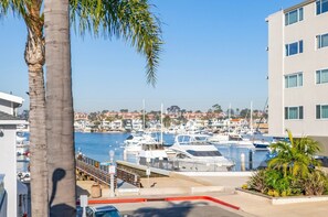 Marina - Balboa Neighborhood home by Fun Zone & Balboa Pier (Newport Beach)