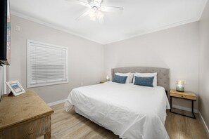 1 chambre, fer et planche Ă repasser, Wi-Fi gratuit, draps fournis