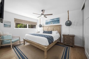 4 bedrooms, desk, travel crib, free WiFi