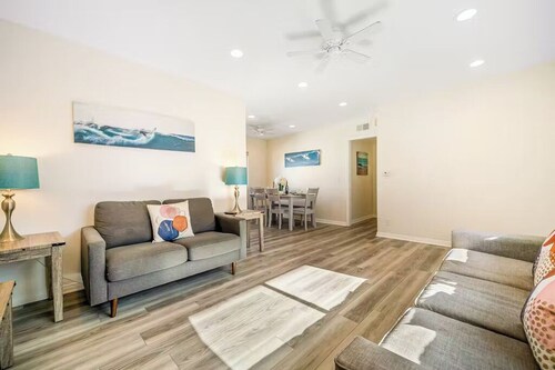 Charming Home Just Steps from the Beach – 2-Bedroom, Private Back Patio, & Free WiFi