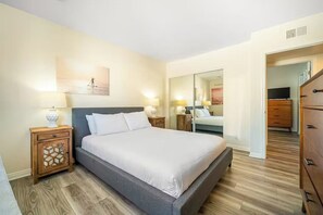 2 عدّة غرف نوم ومكواة/لوح كي وواي فاي مجانًا وملاءات أسرّة