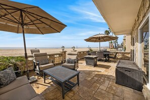 Outdoor dining - Oceanfront 3BR Home w/ Pool Table & Patio (Newport Beach)
