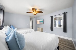 4 bedrooms, iron/ironing board, free WiFi, bed sheets