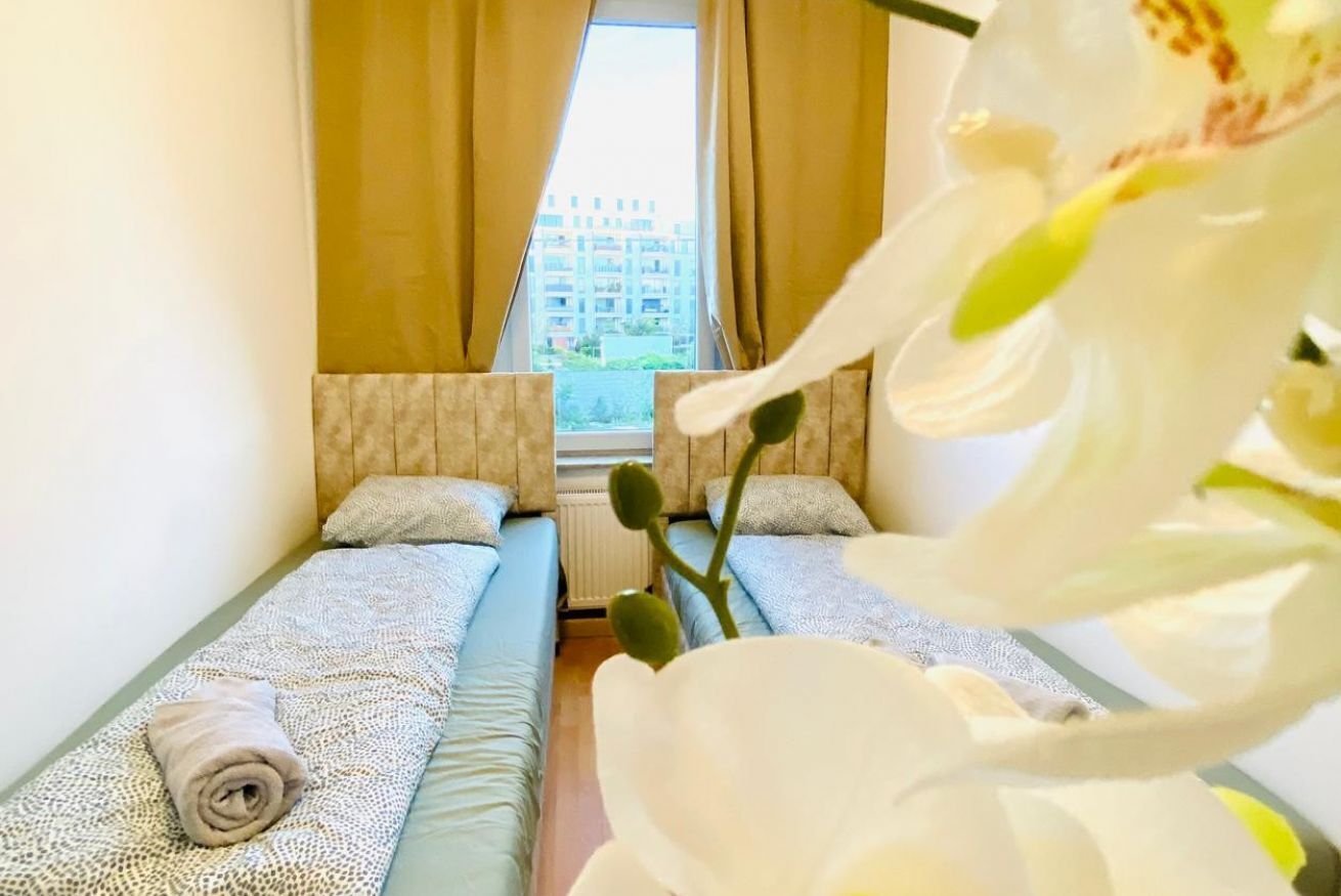 1 bedroom, desk, iron/ironing board, bed sheets