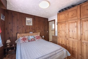 1 chambre, fer et planche à repasser, Wi-Fi gratuit