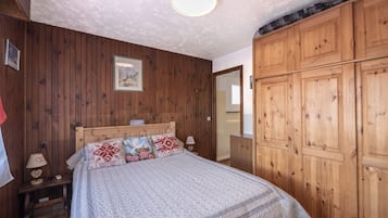 1 sovrum, strykjärn/strykbräda och gratis wi-fi