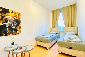 2 bedrooms, bed sheets