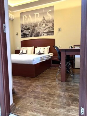 Deluxe Double Room, Lanai, Courtyard View | Desk, laptop workspace, iron/ironing board, free WiFi - Your Home YH (Yerevan)