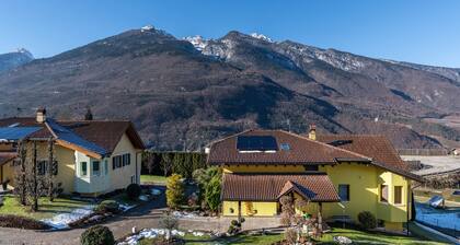Apartment 'Appartamento Maurizio' with Mountain View, Private Garden and Wi-Fi