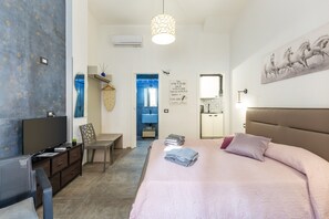 1 bedroom, iron/ironing board, bed sheets