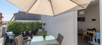 Holiday Home "La Dimora della Luna" with Sea View, Terrace and Wi-Fi