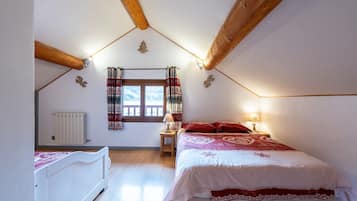 3 camere, ferro/asse da stiro, Wi-Fi gratuito, lenzuola