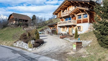Esterni