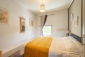 3 Schlafzimmer, Bügeleisen/Bügelbrett, kostenloses WLAN, Bettwäsche