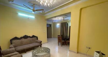 3-bedroom apartment in heart of Lucknow with AC, WiFi. Enjoy your stay