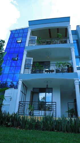 KIGALI FANTASTIC HOME AND BOUTIQUE HOTEL