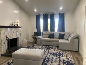 Smart-TV, Tischtennisplatte