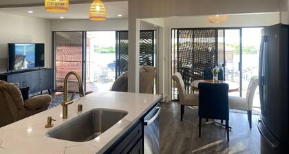 5 Min to Fast Waters! Waterfront Oasis awaits you!