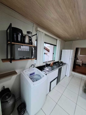 Fridge, microwave, stovetop, electric kettle