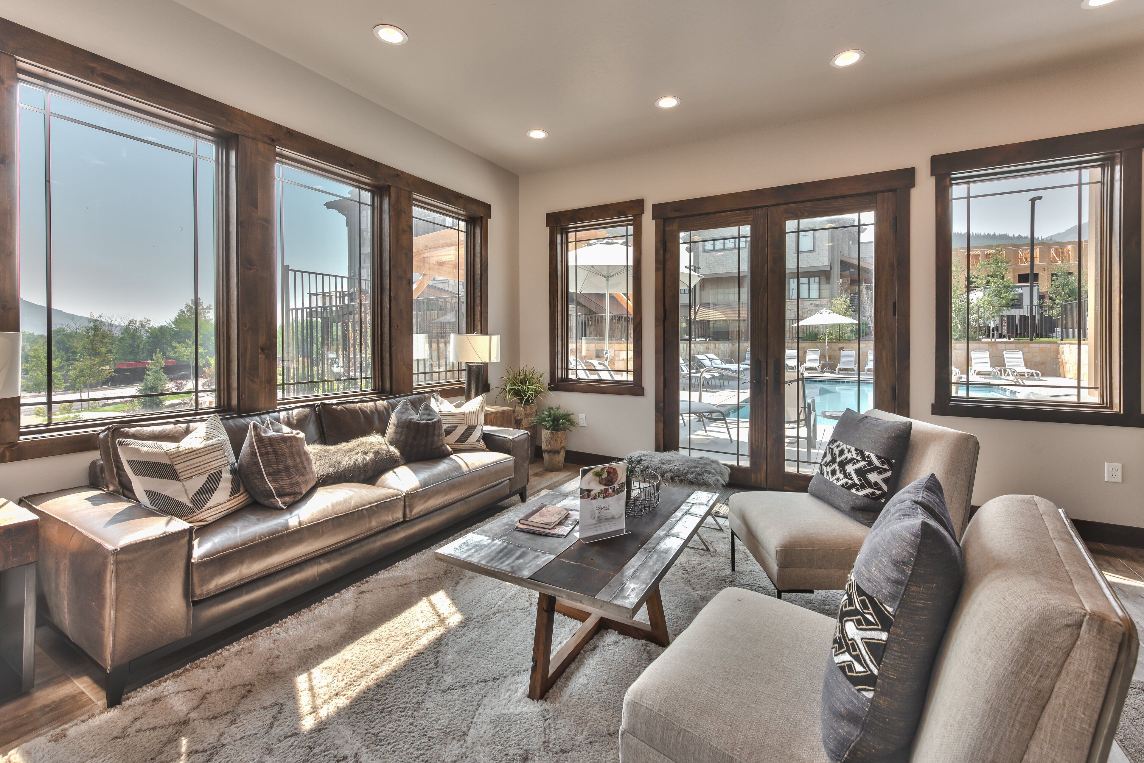 Smart TV, fireplace, video games