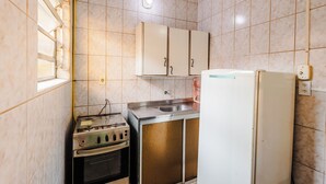Executive Suite, Patio | Private kitchen - Taya Hospedagens (Ubatuba)
