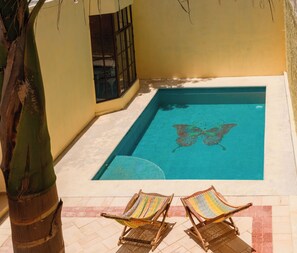 Outdoor pool - Charming house in delightful Cancún with AC, WiFi available in December! (Cancún)