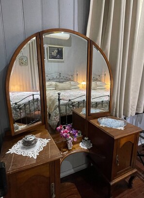 2 dormitorios, tabla de planchar con plancha, wifi y ropa de cama