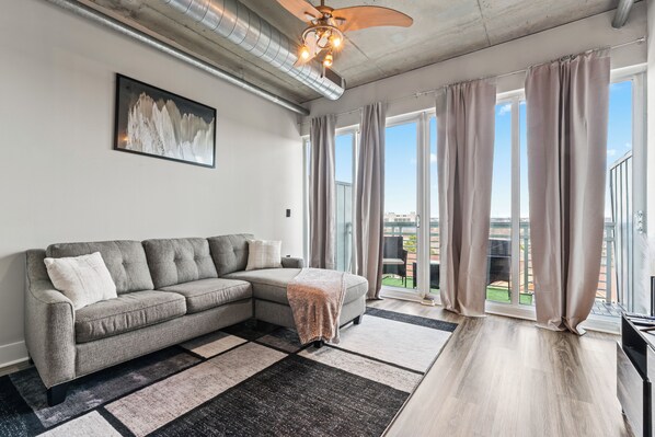 TV connectée, cheminée