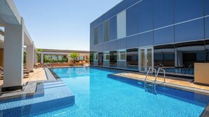 Piscina coperta, una piscina riscaldata