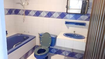 King Room | Bilik Mandi