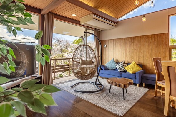 Large detached house with relaxation room, Smoking | Living area - Syuzenji forest (Izu)