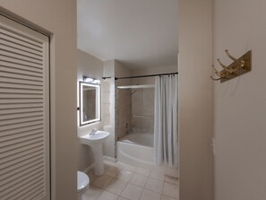 Towels, soap, toilet paper