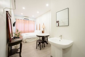 Wi-Fi gratuit, draps fournis