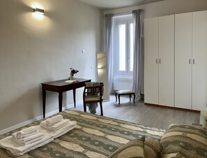 Iron/ironing board, free WiFi, bed sheets - INN BORROMEO (Pavia)