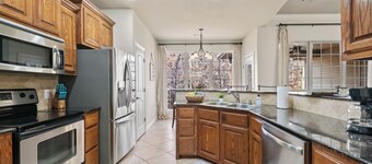 Mulligan Manor: Golf - Bike - Play - Private Hot Tub - Pet Friendly