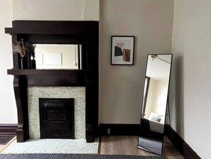 Interior - Charming Duplex on Quiet Street (St. Louis)