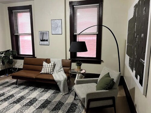 Charming Duplex on Quiet Street